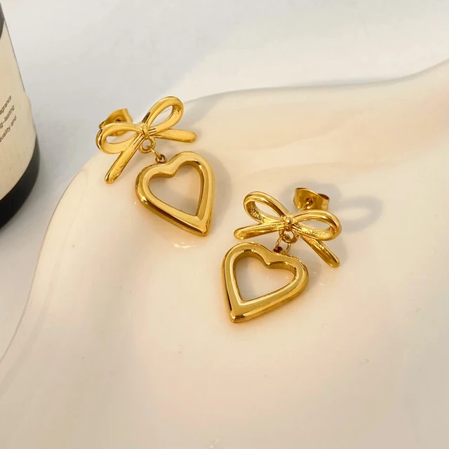 Laya Heart Dangler - 18K Gold Anti-Tarnish