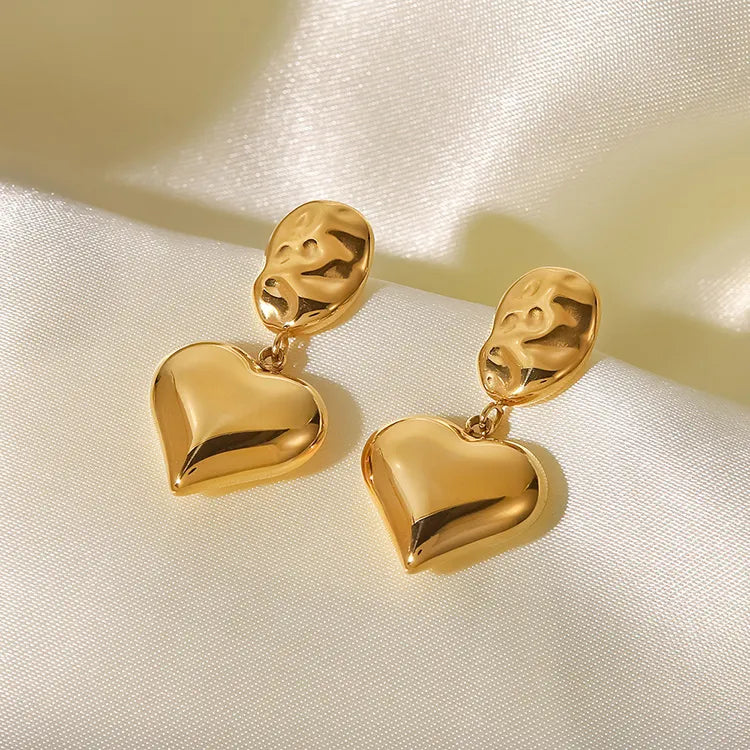 Melanie Amora Earrings – 18K Gold Anti-Tarnish