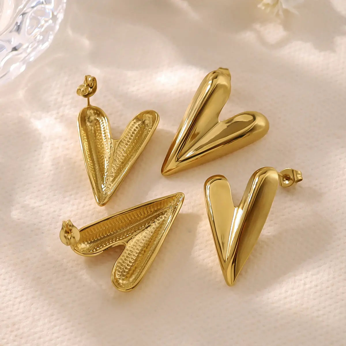 Jimena heart earrings – 18K Gold Anti-Tarnish