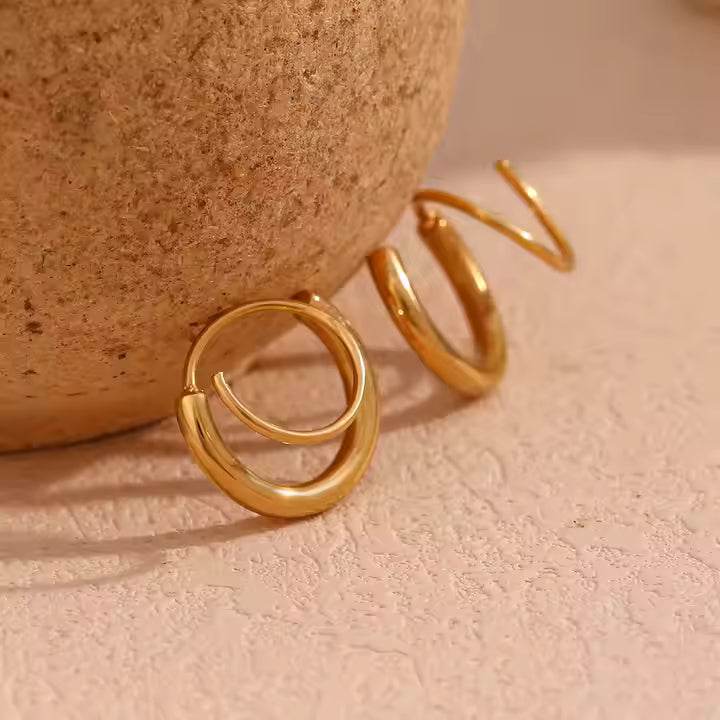 Diva Twina Hoops Light - 18K Gold Anti-Tarnish