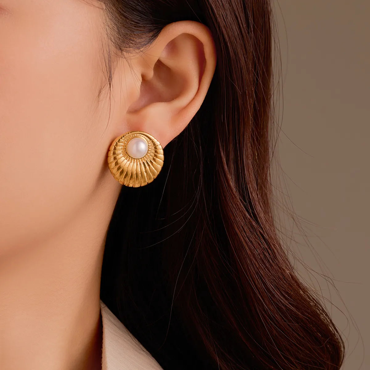 Mika Pearl Shell Earrings - 18K Gold Plated