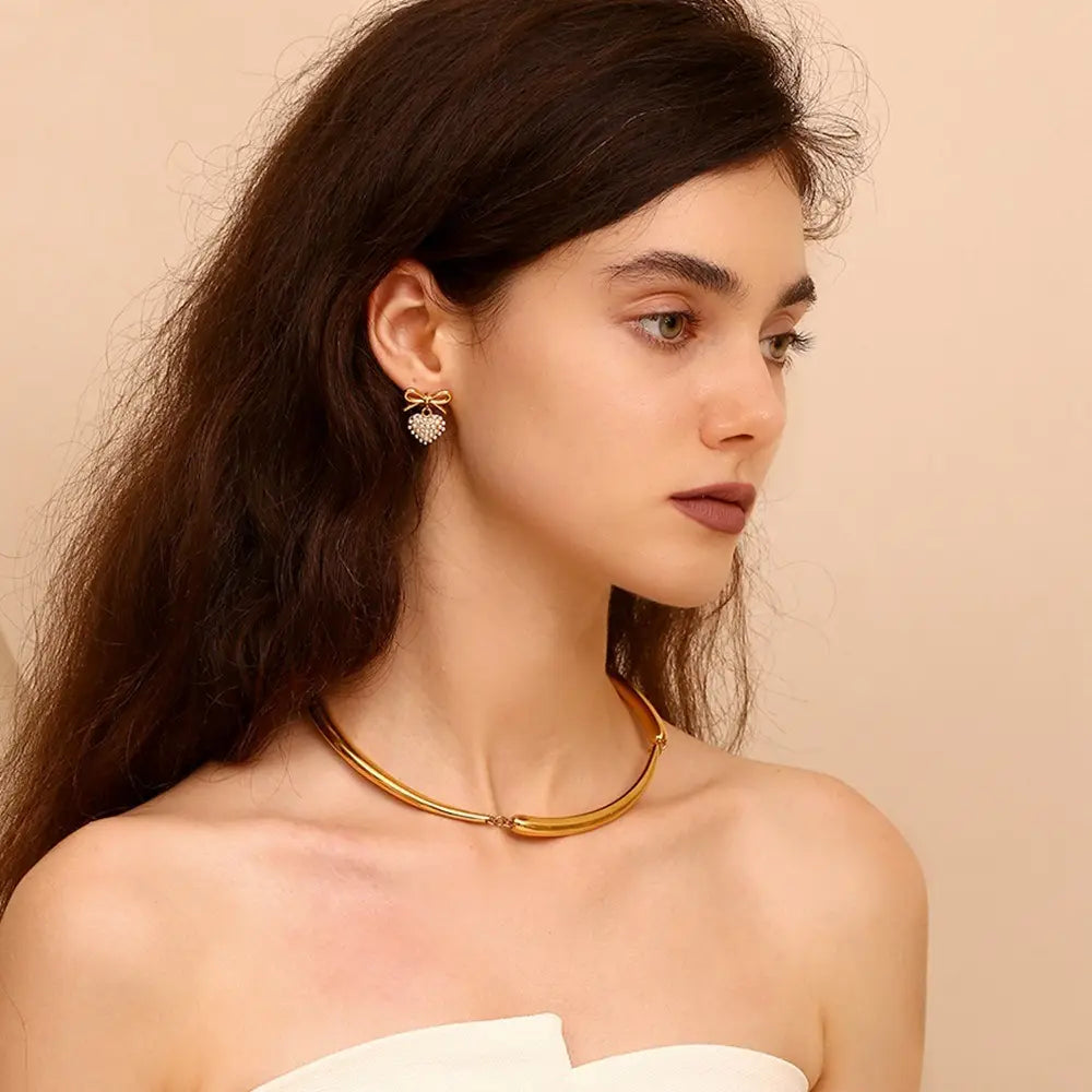 Kora Bow Earrings – 18K Gold Anti-Tarnish