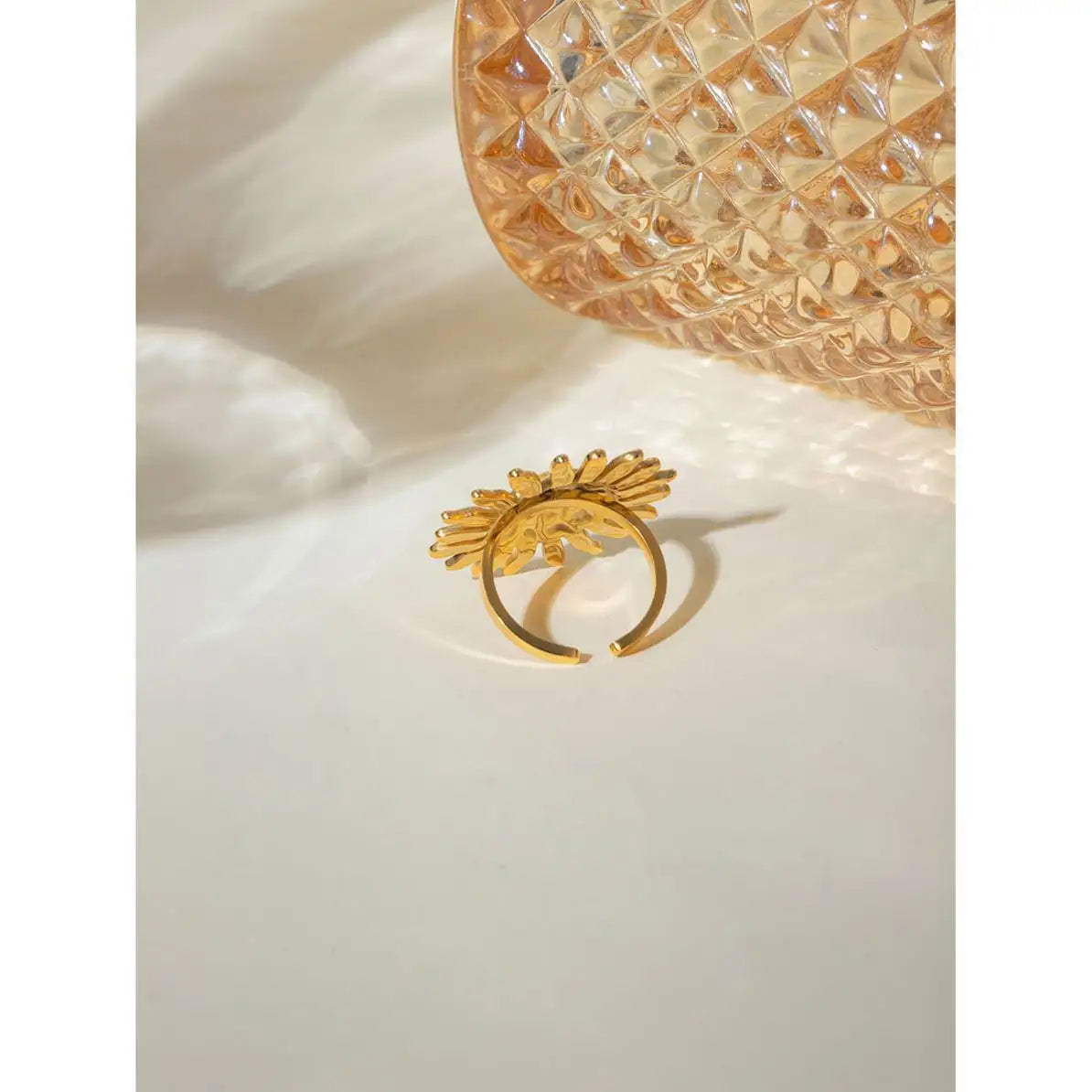 Juliet Chunky Sun Ring - 18K Gold Anti-Tarnish