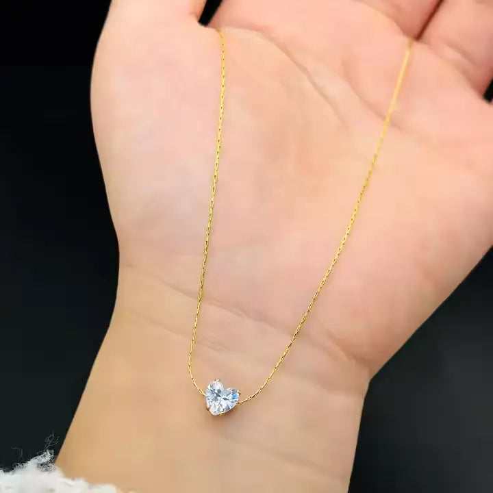 Heart Dainty Necklace - 18K Gold Anti-Tarnish