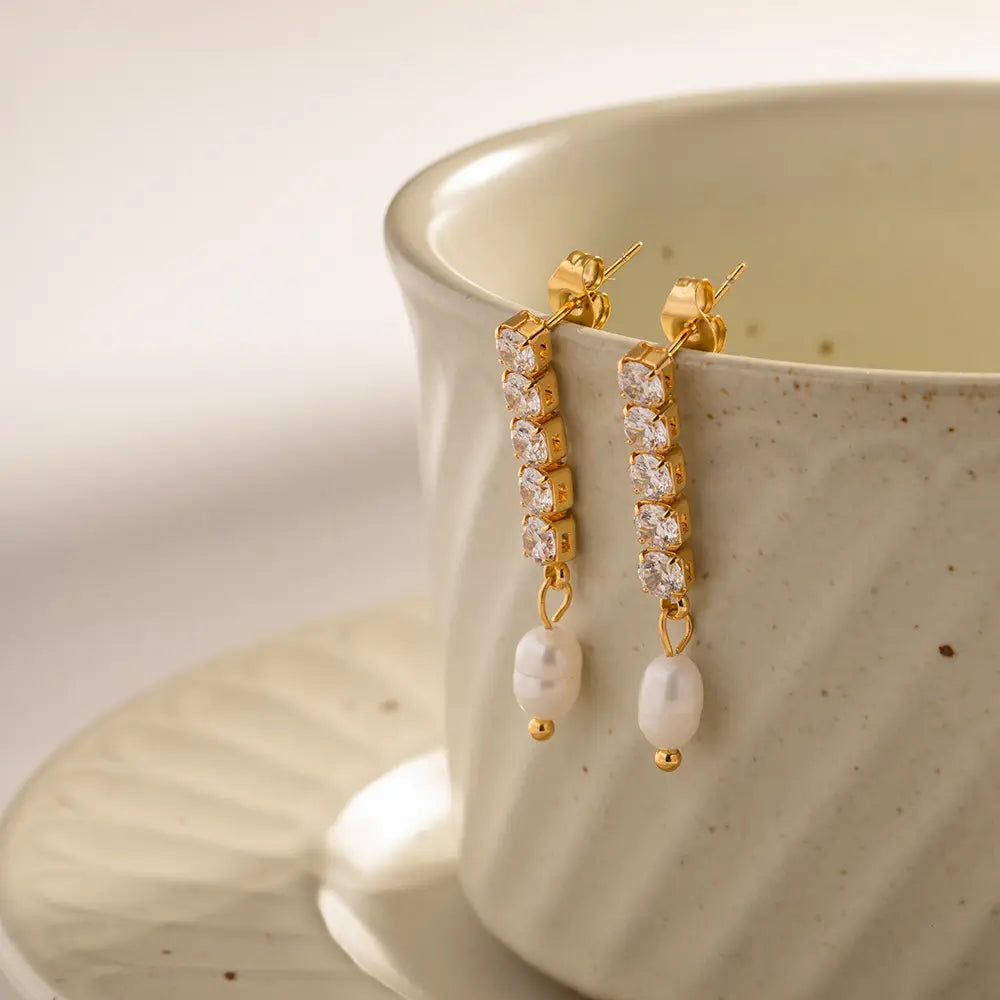 Scarlett Zirconia Earrrings - 18K Gold Anti-Tarnish