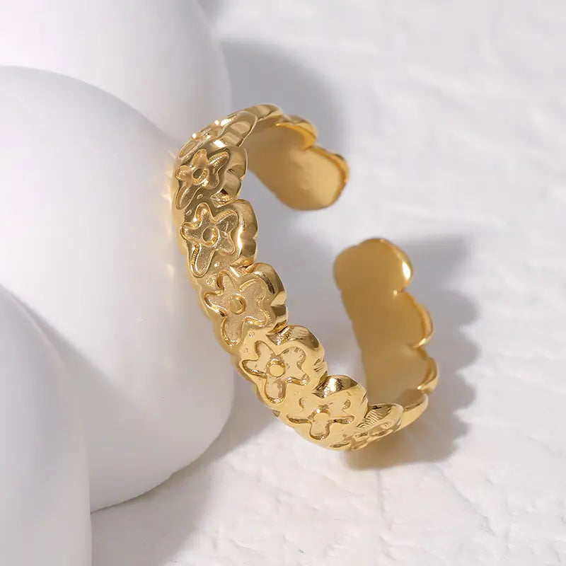 Neha Minimal Ring - 18K Gold Plated