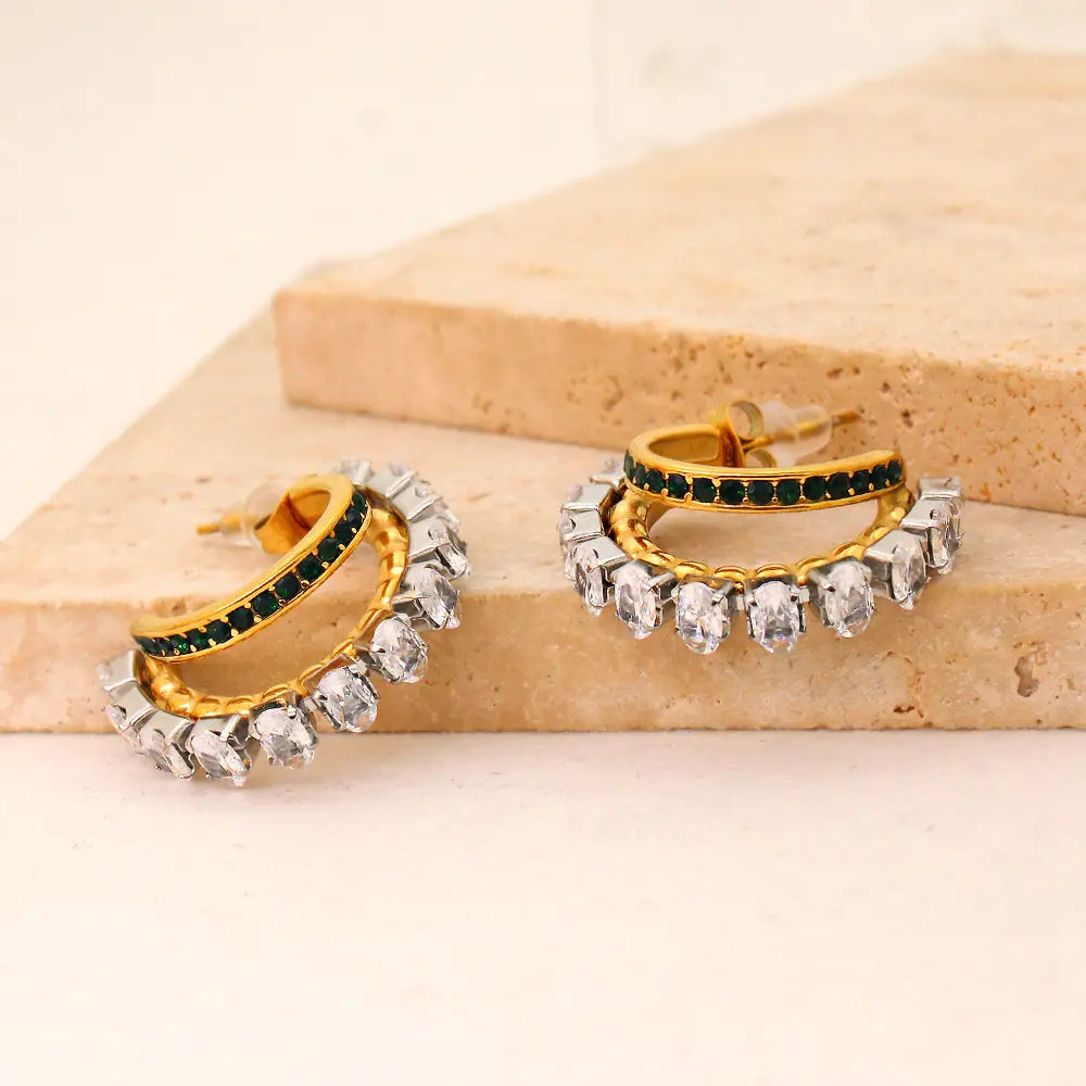 Nivia Bold Stud - 18K Gold Anti-Tarnish
