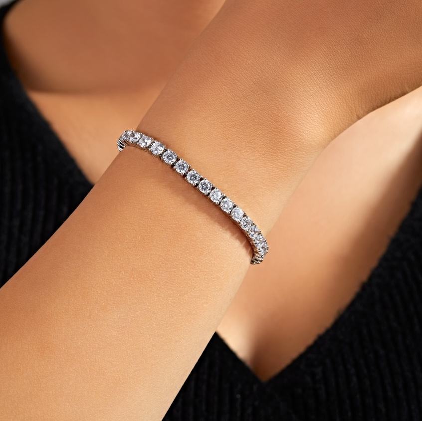 Diamond Desire Bracelet (6mm size stone) – 18K Gold Anti-Tarnish