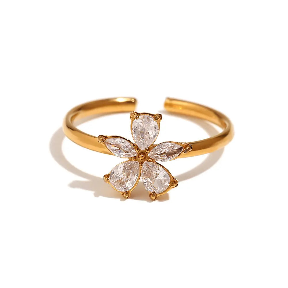 Tulia Flower Ring - 18K Gold Plated