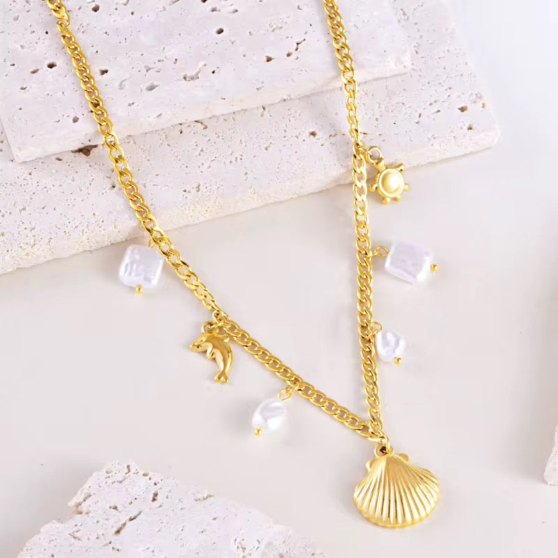 Aurielle Pearl Shell Necklace - 18K Gold Anti-Tarnish