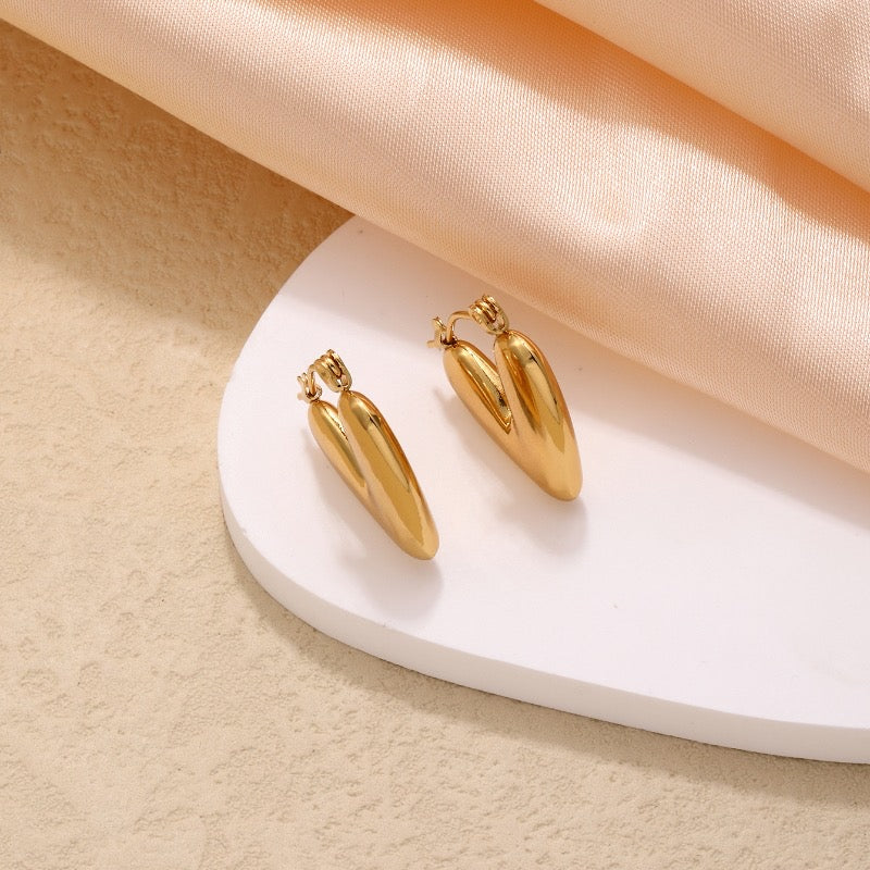 Natalia Heart Hoops - 18K Gold Anti-Tarnish