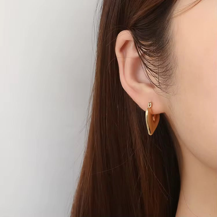 Natalia Heart Hoops - 18K Gold Anti-Tarnish