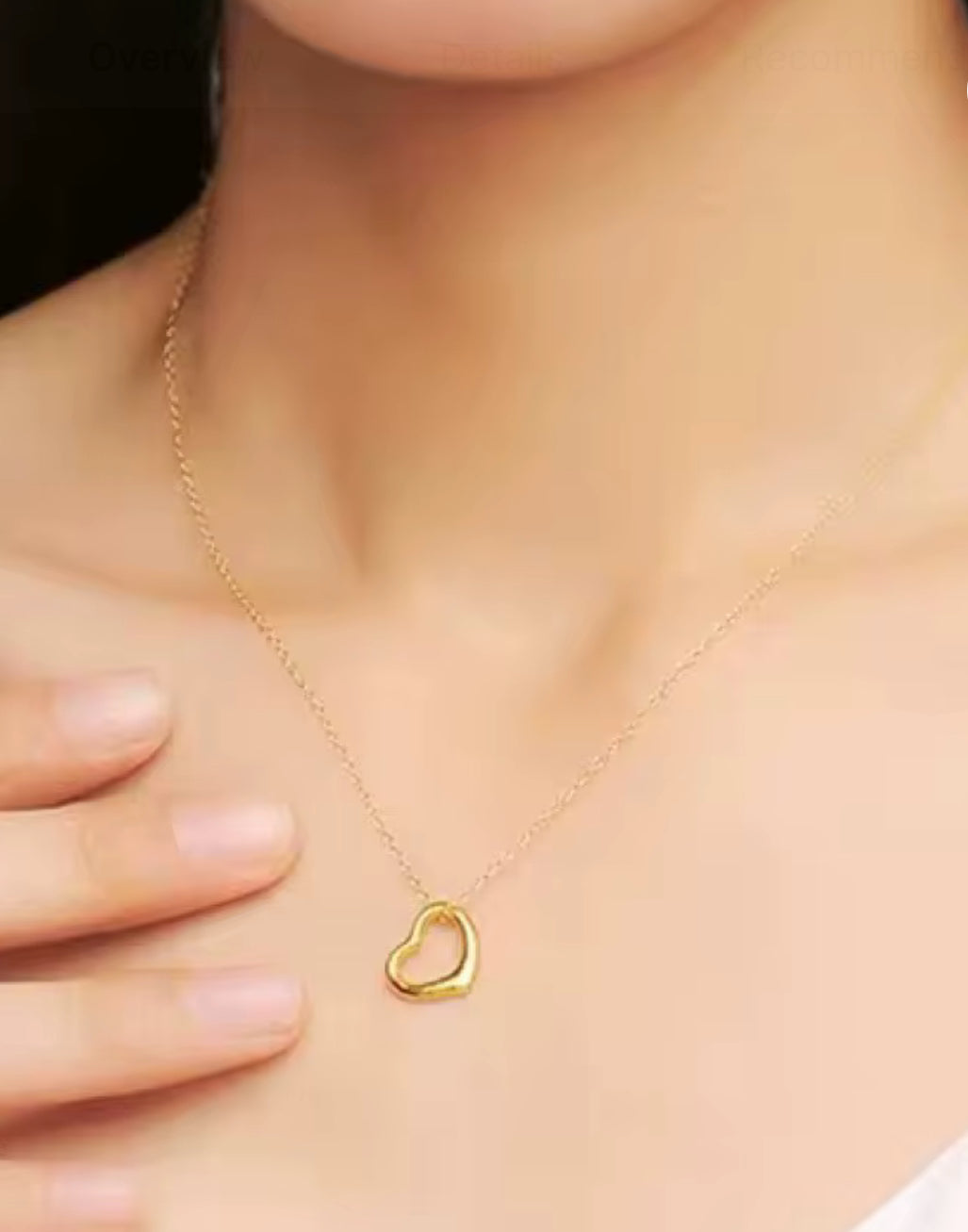 Cora Heart Pendant - 18K Gold Anti-Tarnish