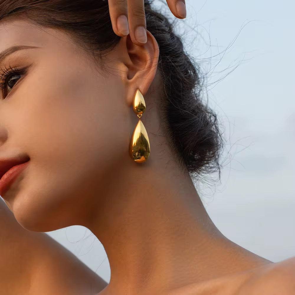 Advika Drop Earrings - 18K Gold Anti-Tarnish