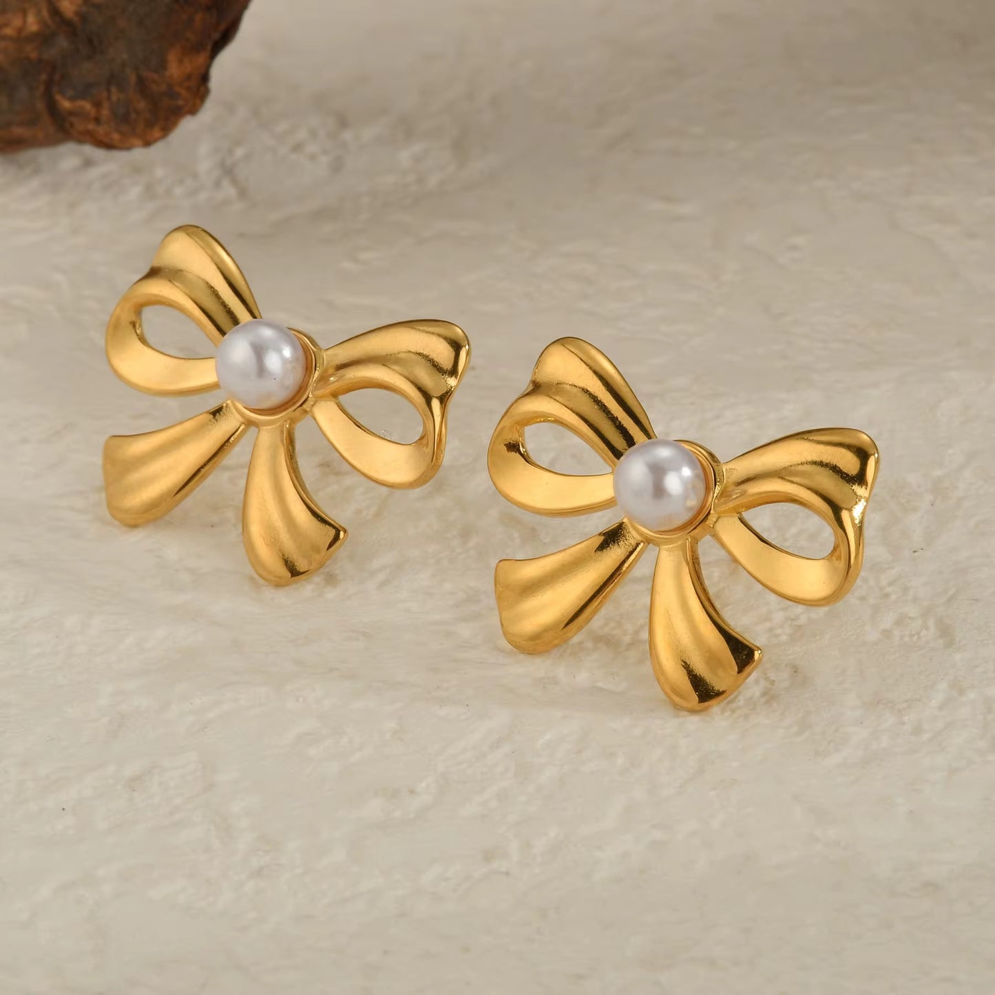 Keily Bow Stud Earrings-18K Gold Anti-Tarnish