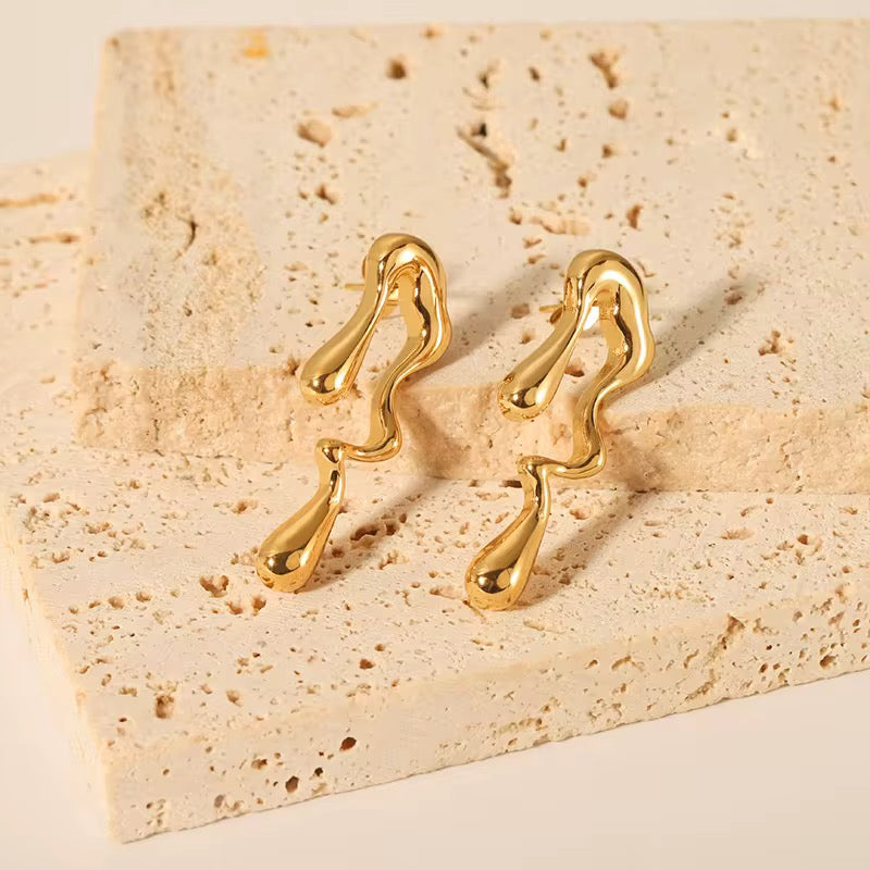 Jayla Drop Earrings – 18K Gold Plated, Anti-Tarnish