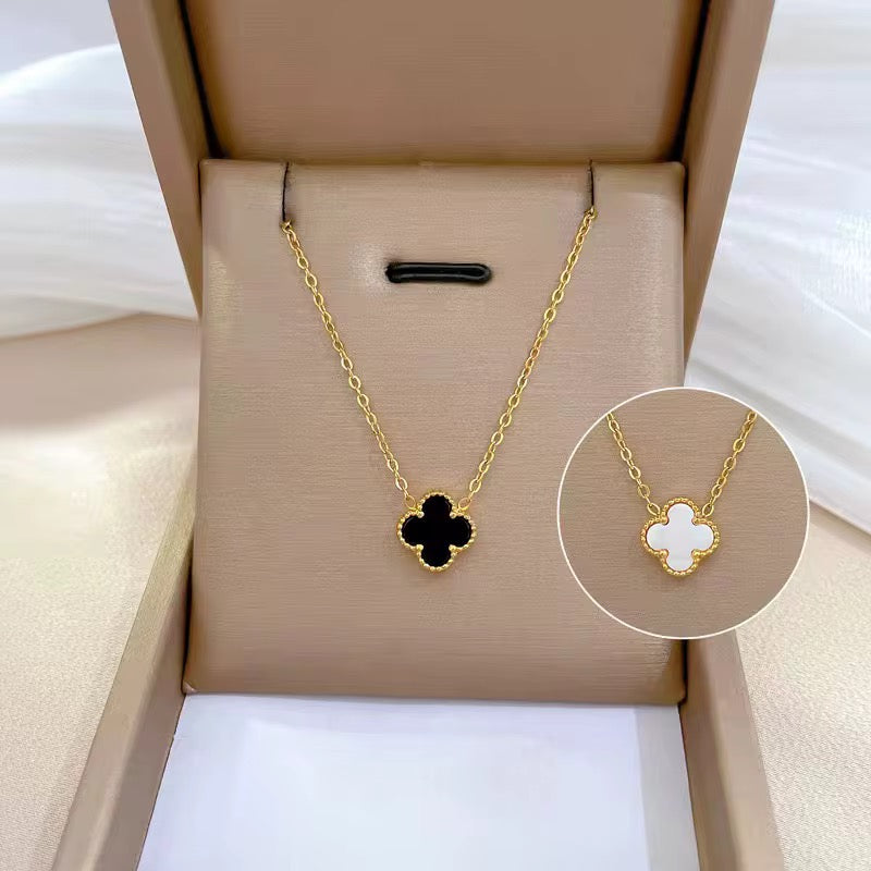 Zara Clover Necklace – 18K Gold Anti-Tarnish
