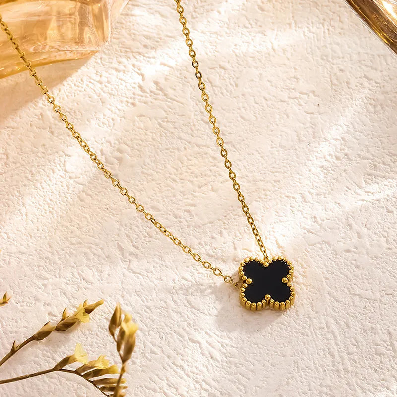 Zara Clover Necklace – 18K Gold Anti-Tarnish