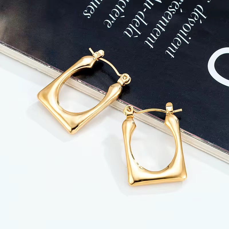 Lucia Hoop Earrings - 18K Gold Anti-Tarnish
