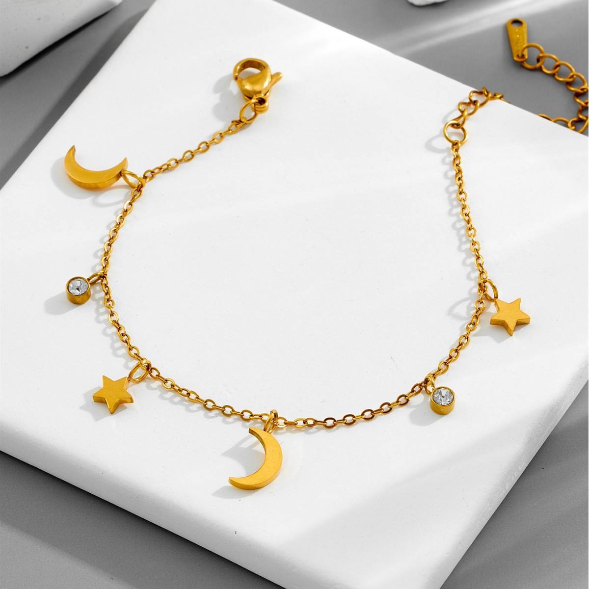 Star and Moon Charm Bracelet – 18K Gold Anti-Tarnish