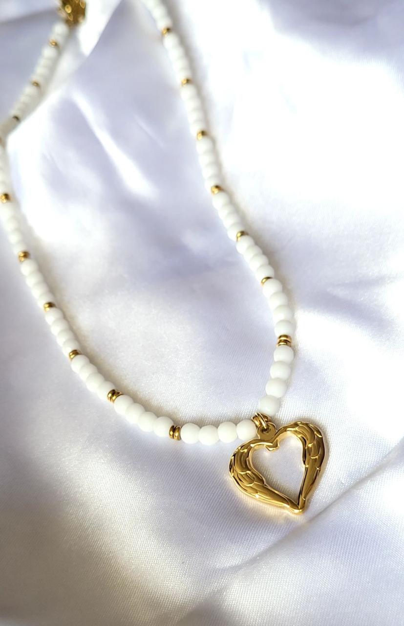 Alaya Pearl Heart Necklace - 18K Gold Anti-Tarnish