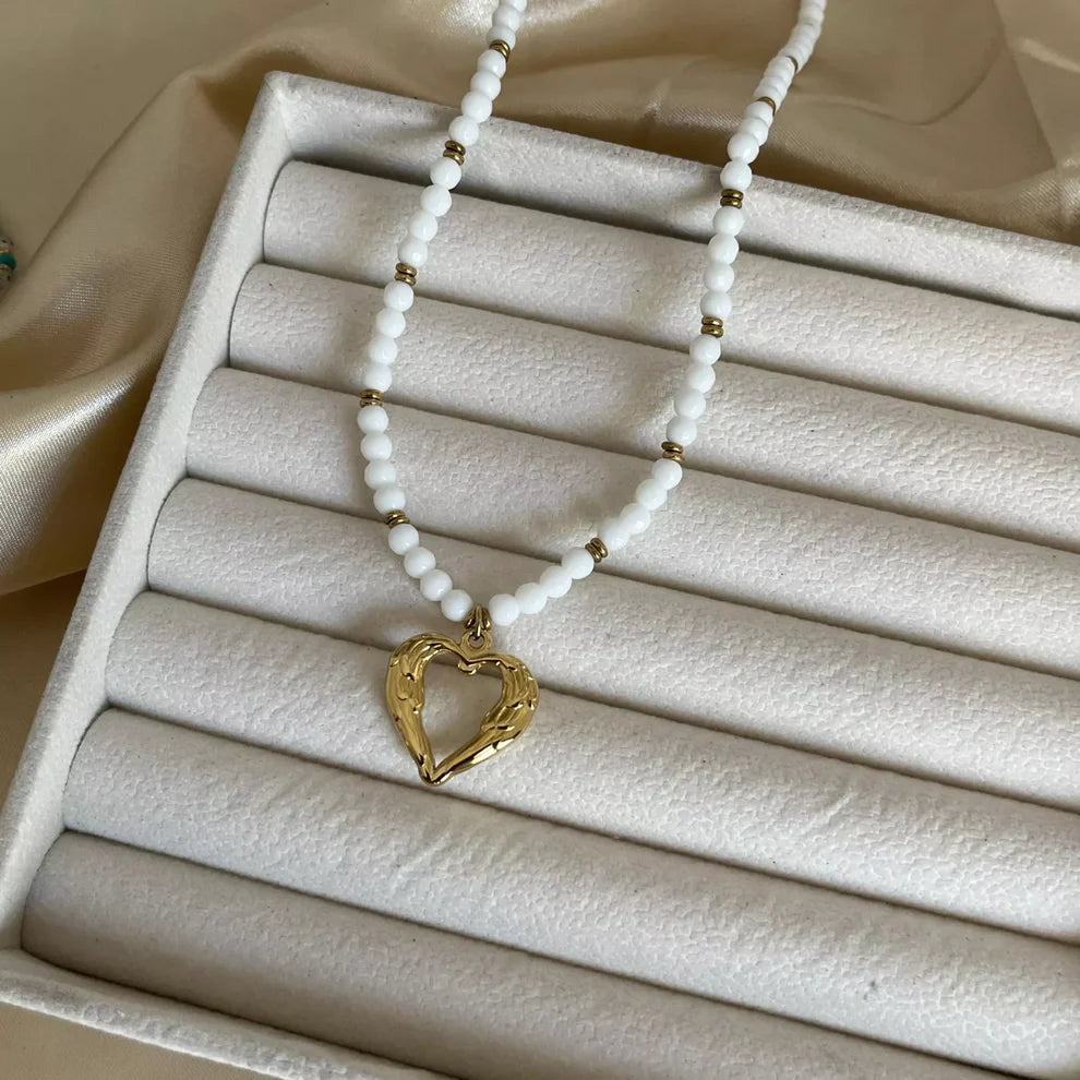 Alaya Pearl Heart Necklace - 18K Gold Anti-Tarnish