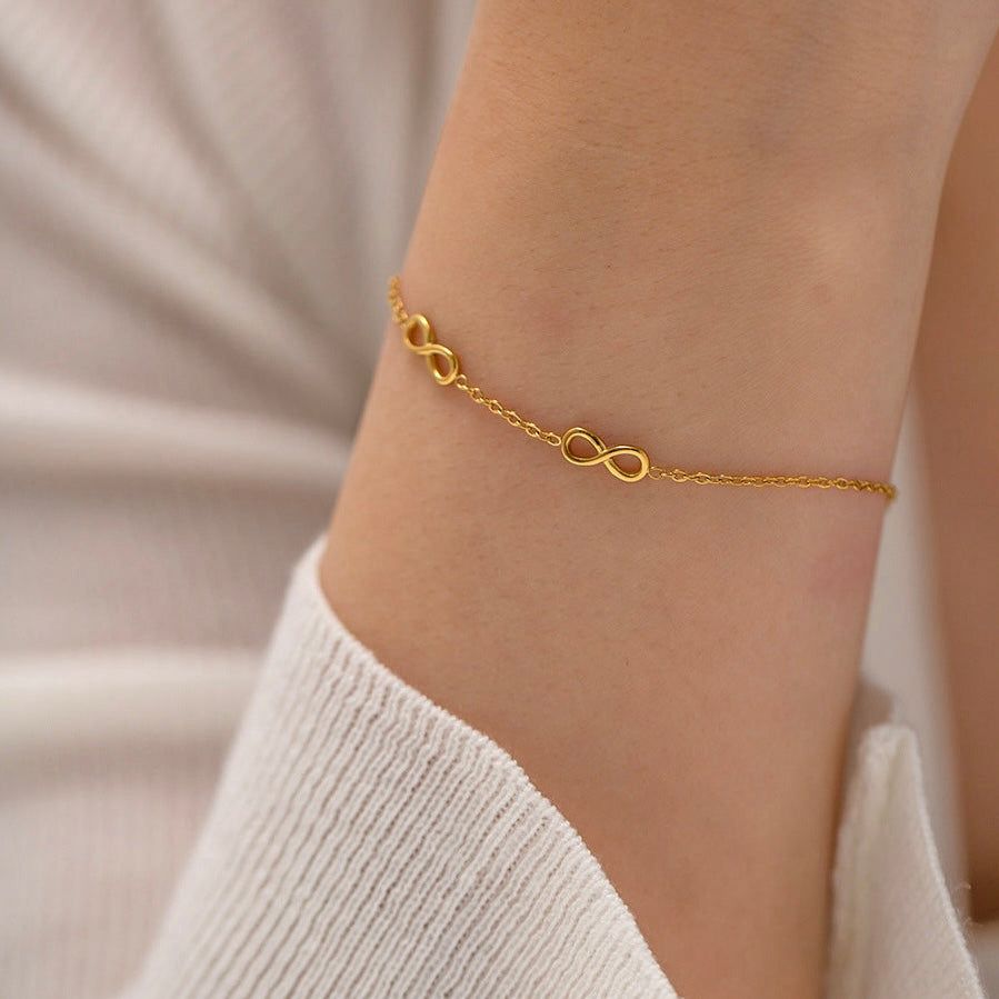 Triple Infinity Bracelet – 18K Gold Anti-Tarnish