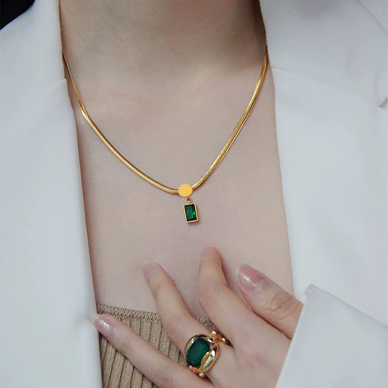 Vintage Emerald Necklace - 18K Gold Anti-Tarnish