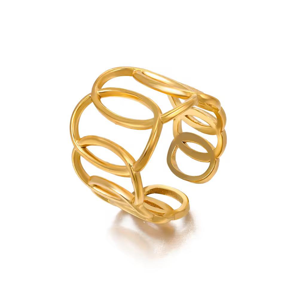 Ashlyn Chunky ring- 18K Gold Anti-Tarnish