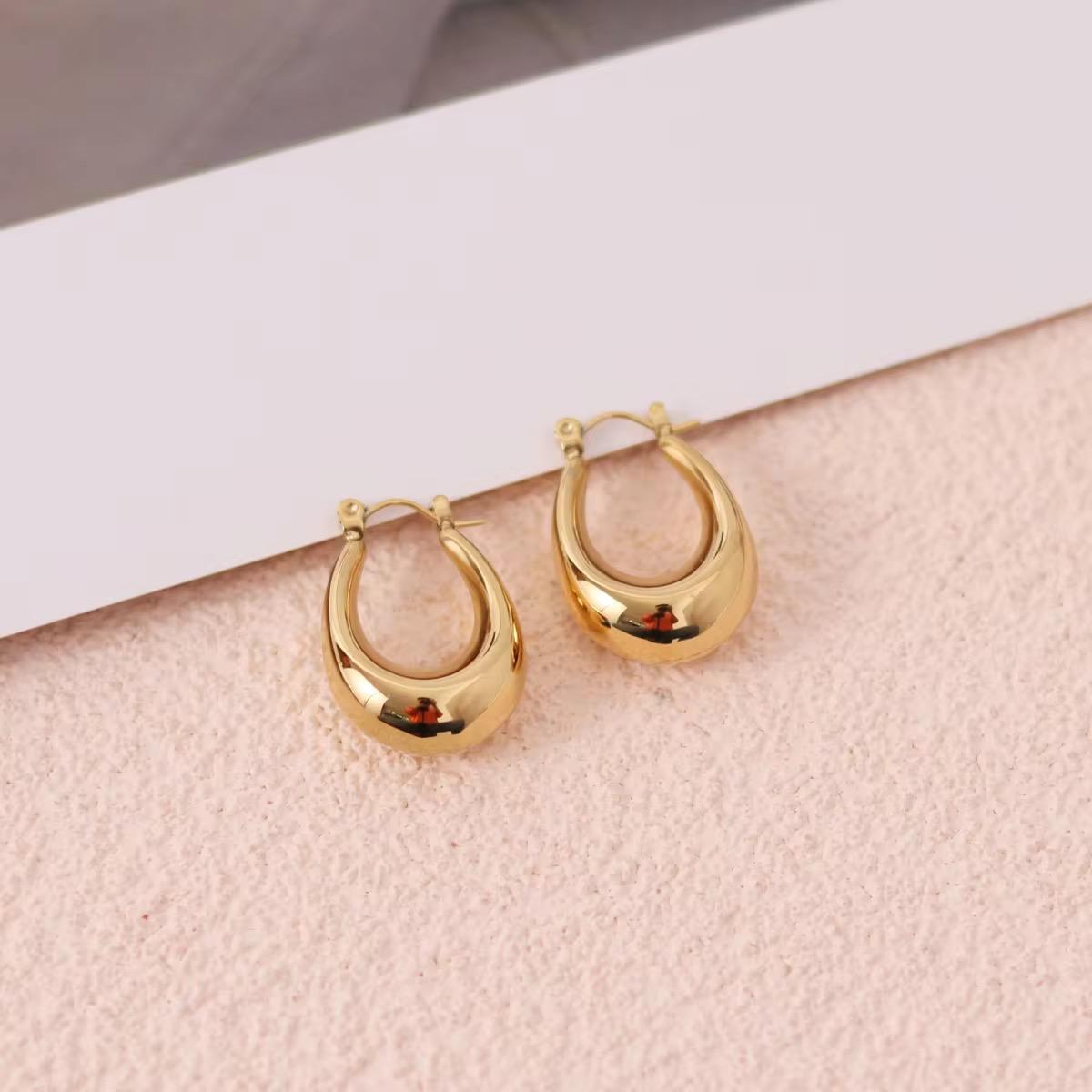 Nancy Hoop Earrings - 18K Gold Anti-Tarnish