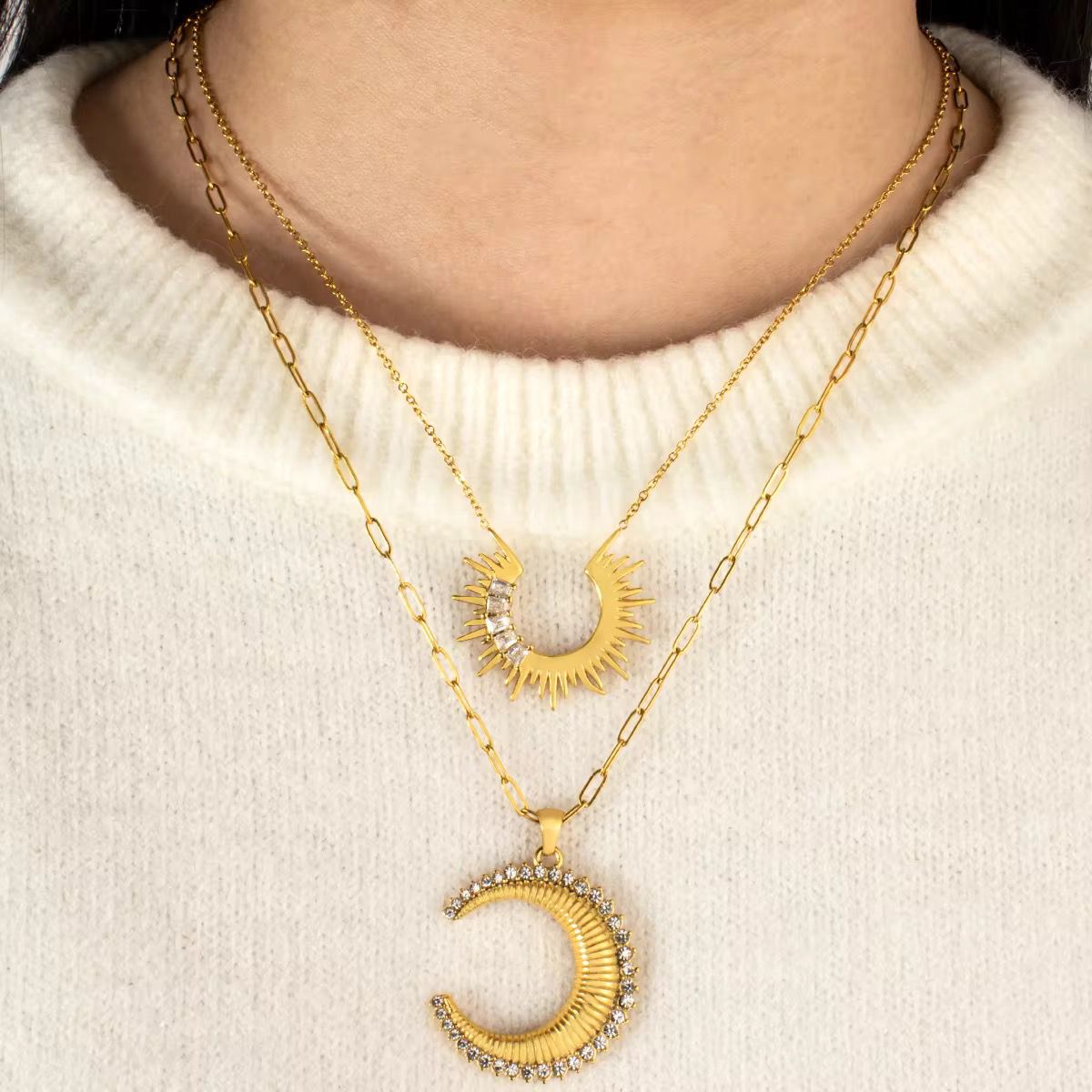 Sneha Moon Necklace - 18K Gold Anti-Tarnish