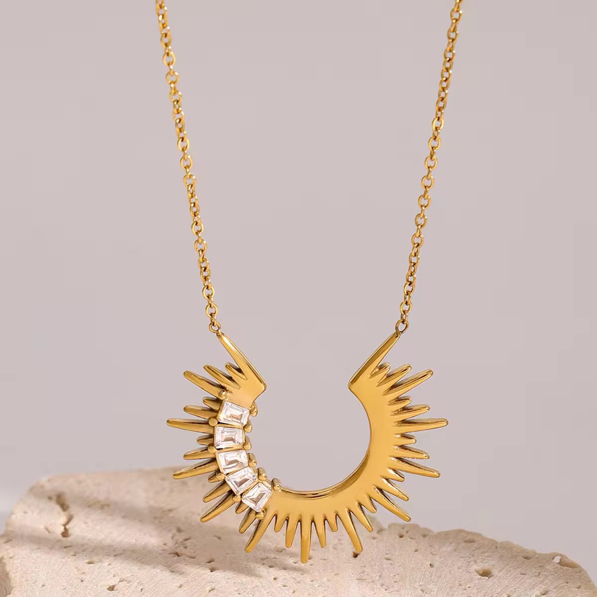 Sneha Moon Necklace - 18K Gold Anti-Tarnish
