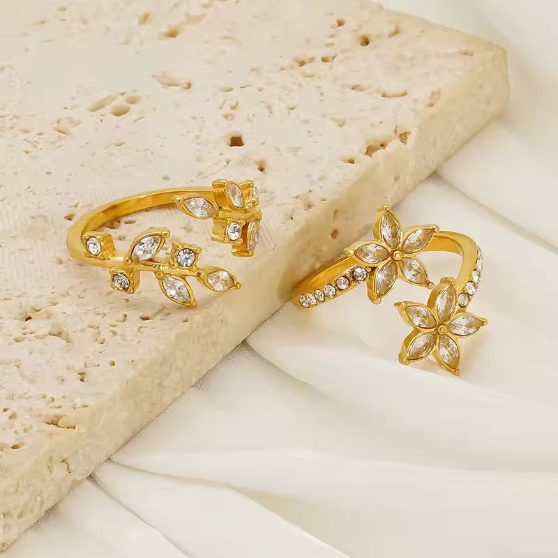 Dhanya Flower Ring - 18K Gold Anti-Tarnish