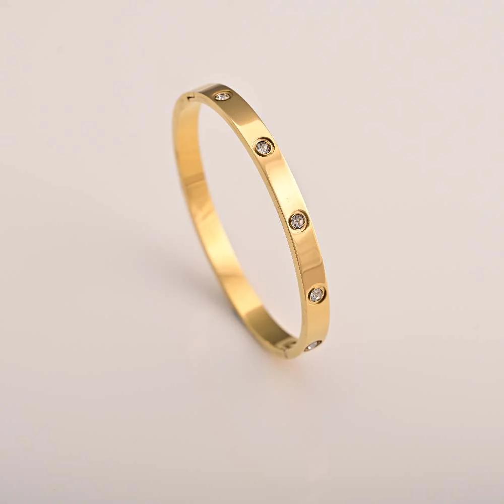 Crystal Love Bangle Bracelet – 18K Gold Anti-Tarnish