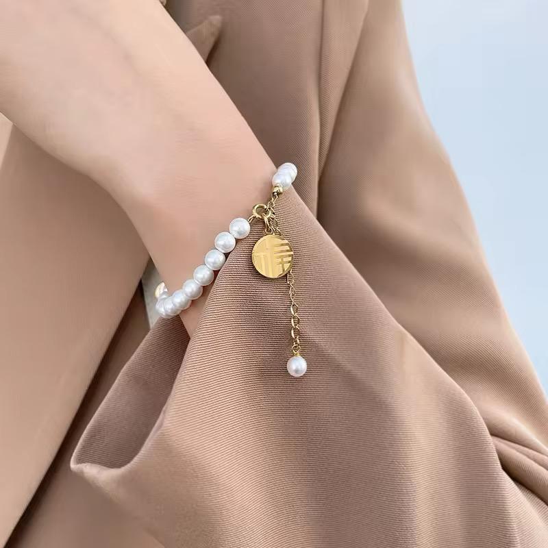 Pearl Charm Bracelet – 18K Gold Anti-Tarnish