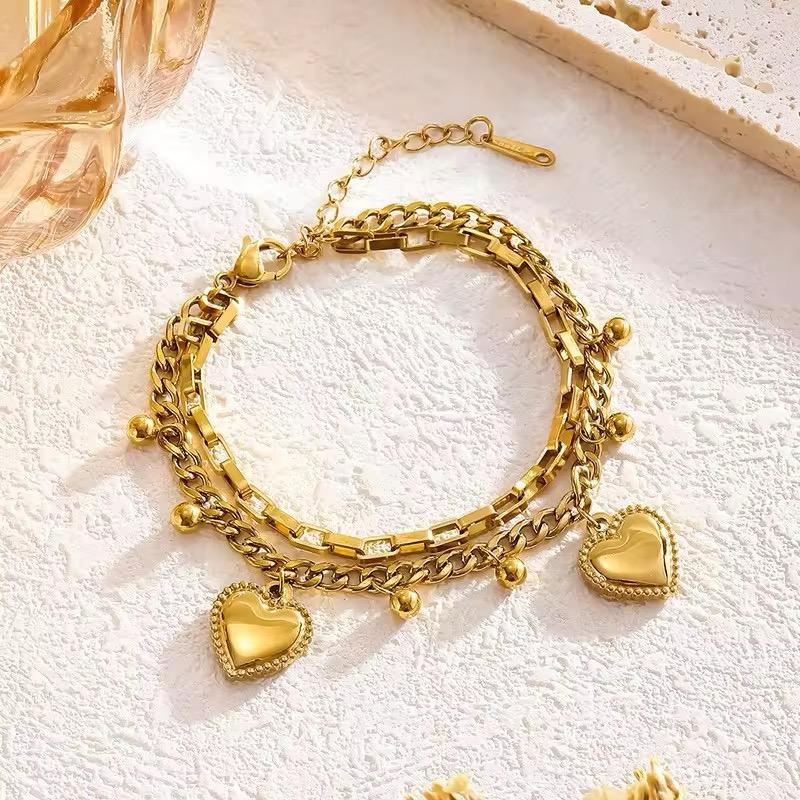 Eternal Heart Charm Bracelet – 18K Gold Anti-Tarnish