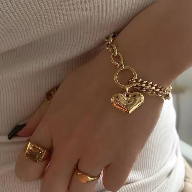 Chunky Heart Chain Bracelet – 18K Gold Anti-Tarnish
