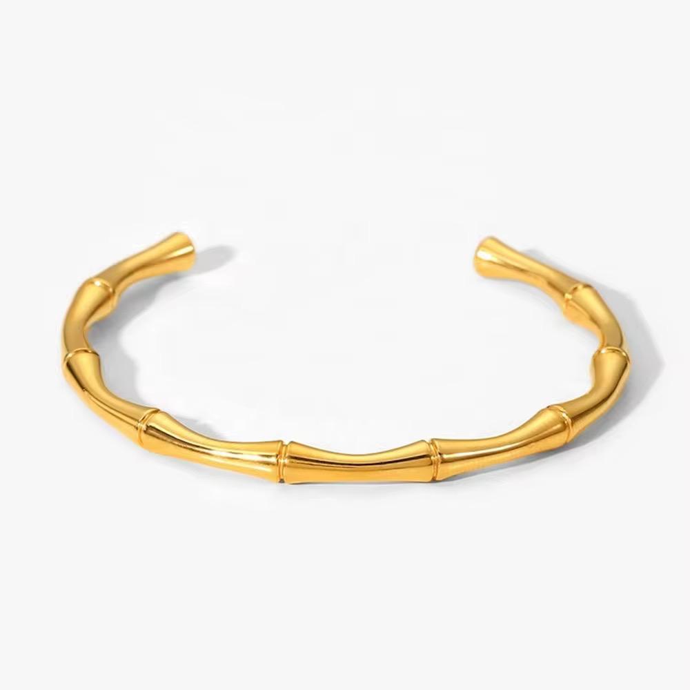 Zenya Bamboo Cuff Bracelet – 18K Gold Anti-Tarnish