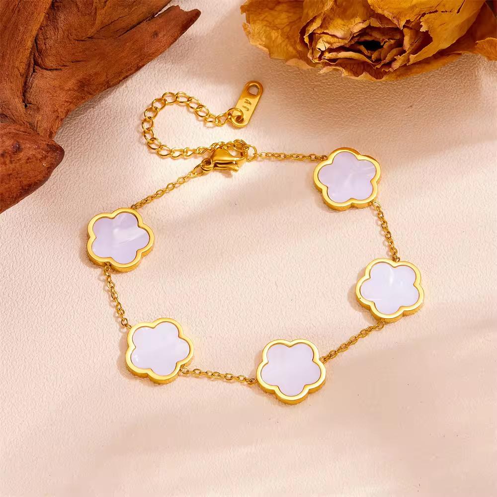 White Clover Bracelet – 18K Gold Anti-Tarnish