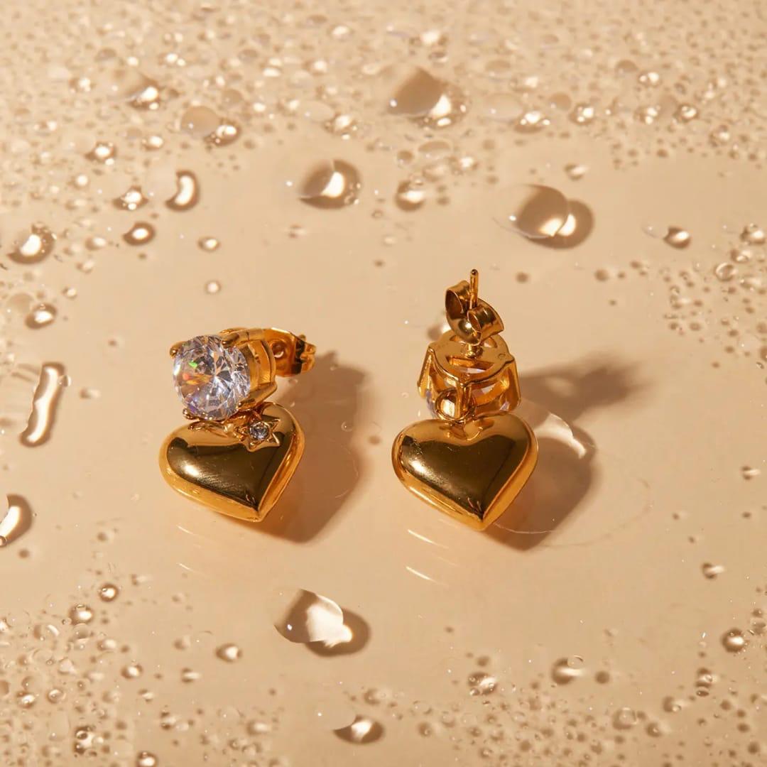 Diamond Luxe Heart Stud- 18K Gold Anti-Tarnish