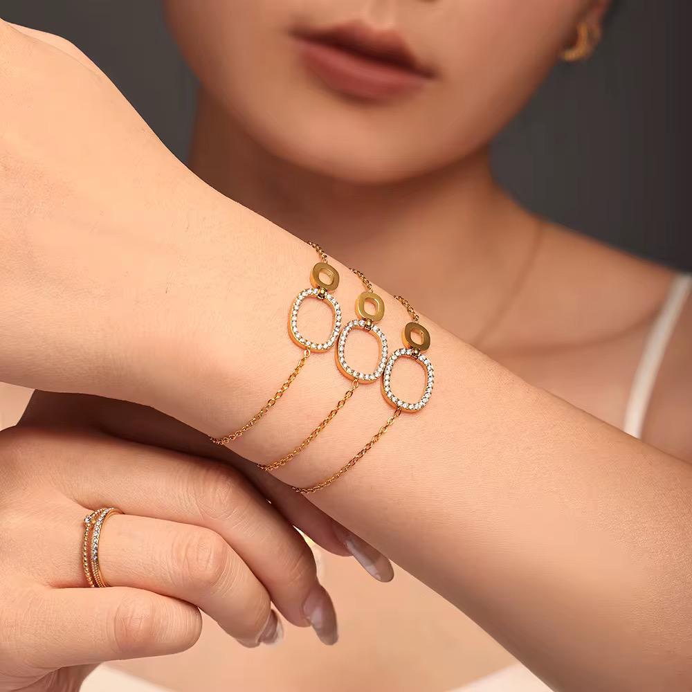 Lauran Minimal Bracelet – 18K Gold Anti-Tarnish
