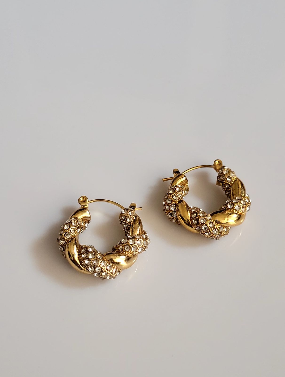 Elaine Crystal Gold Hoops – 18K Gold Anti-Tarnish