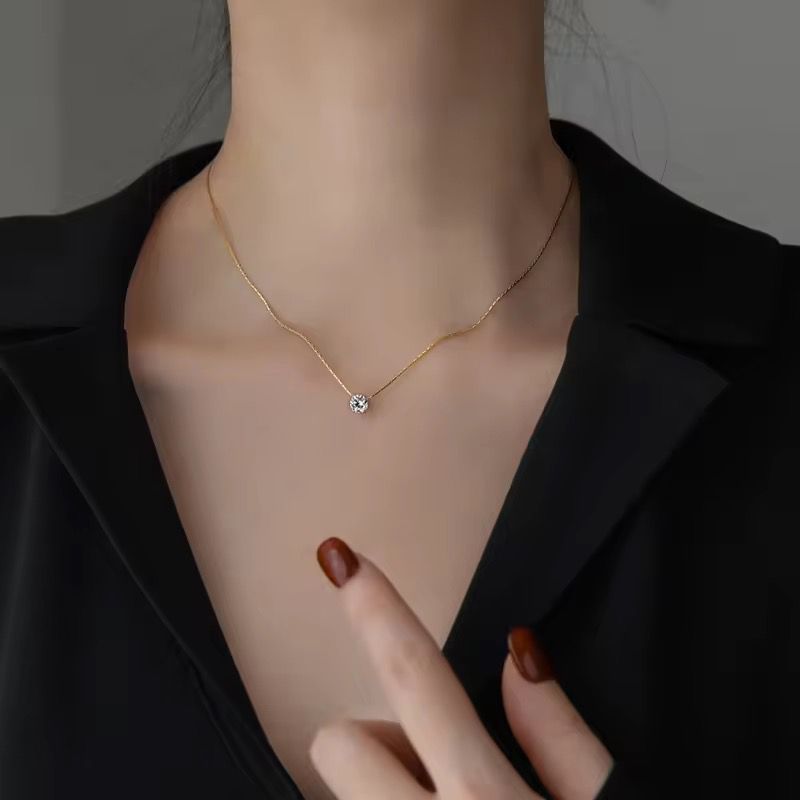 Nora Solara Necklace - 18K Gold Anti-Tarnish