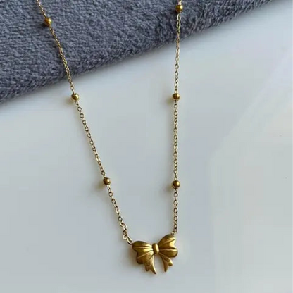 Sevyn Bow Pendant – 18K Gold Anti-Tarnish