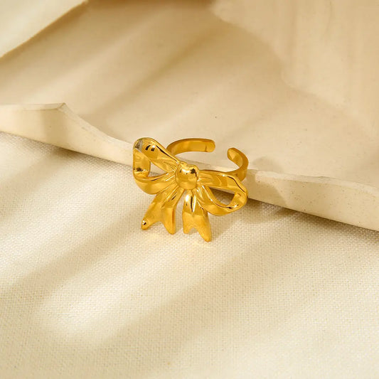 Aadhya Bow Ring - 18K Gold Anti-Tarnish