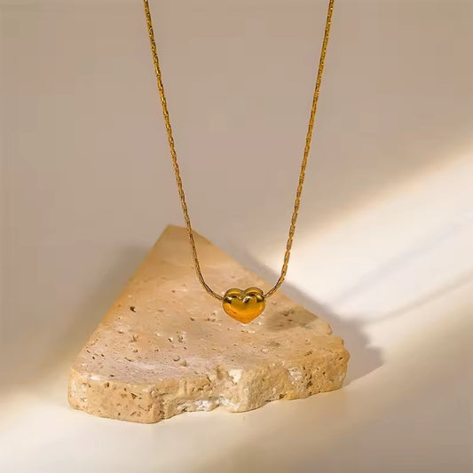Emma Heart Necklace - 18K Gold Anti-Tarnish