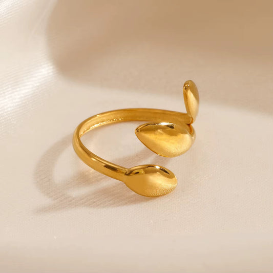 Esther Leaf Wrap - 18K Gold Anti-Tarnish Ring