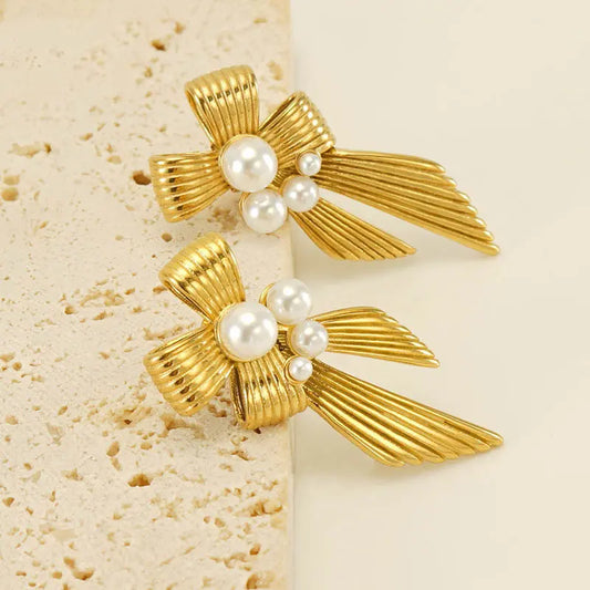 Swetha Bow Pearl Earrings - 18K Gold Anti-Tarnish