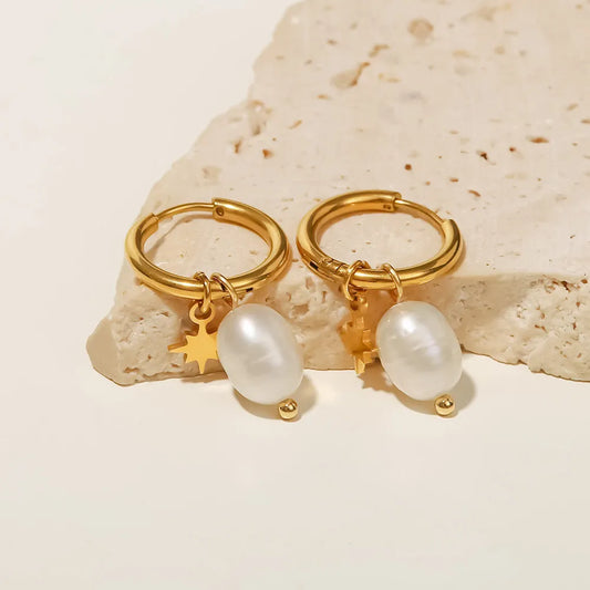 Anna Star Huggies - 18K Gold Anti-Tarnish