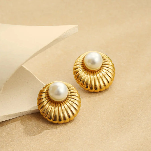 Mika Pearl Shell Earrings - 18K Gold Plated